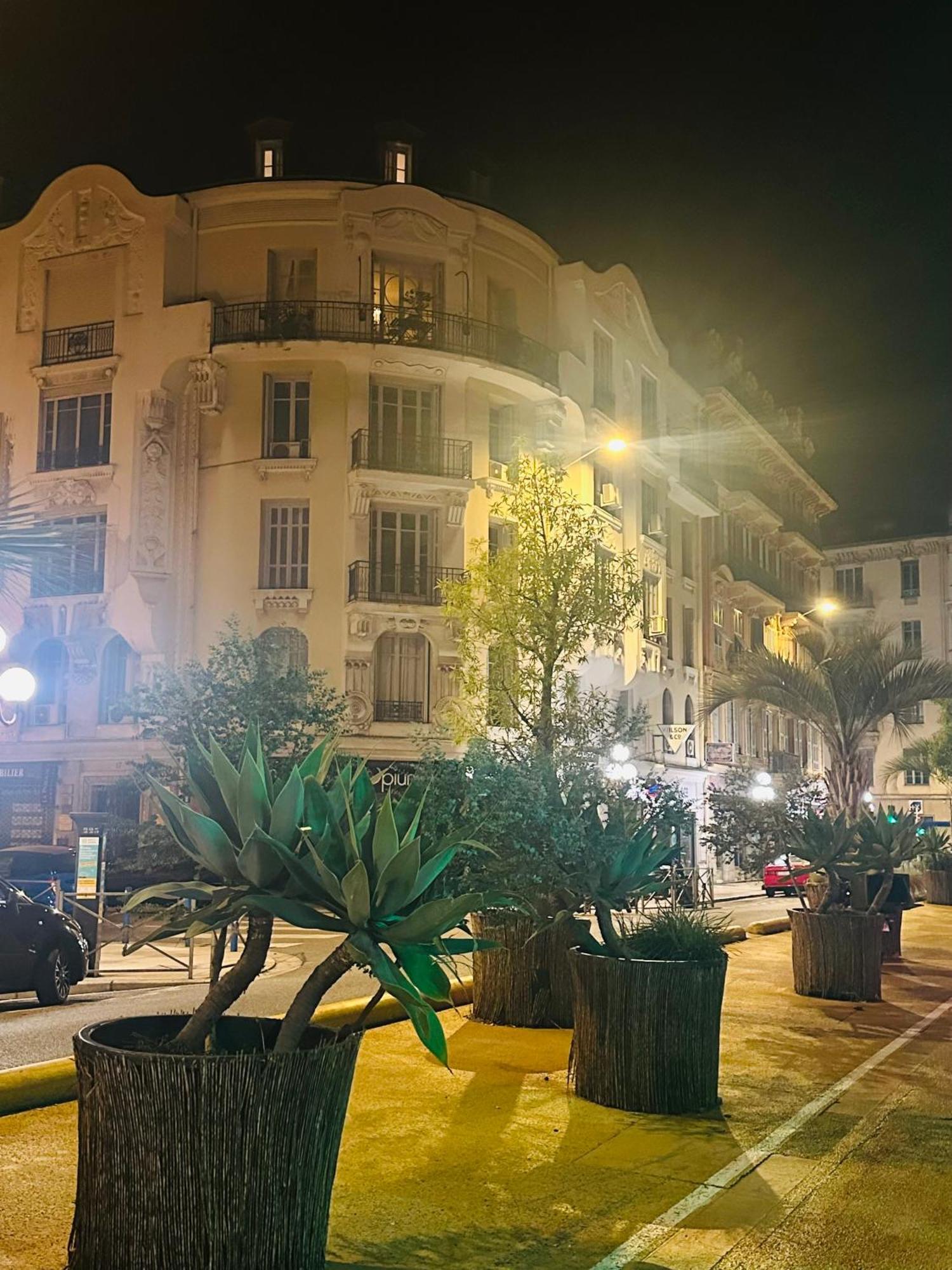 Amber - Highlights And Appartement